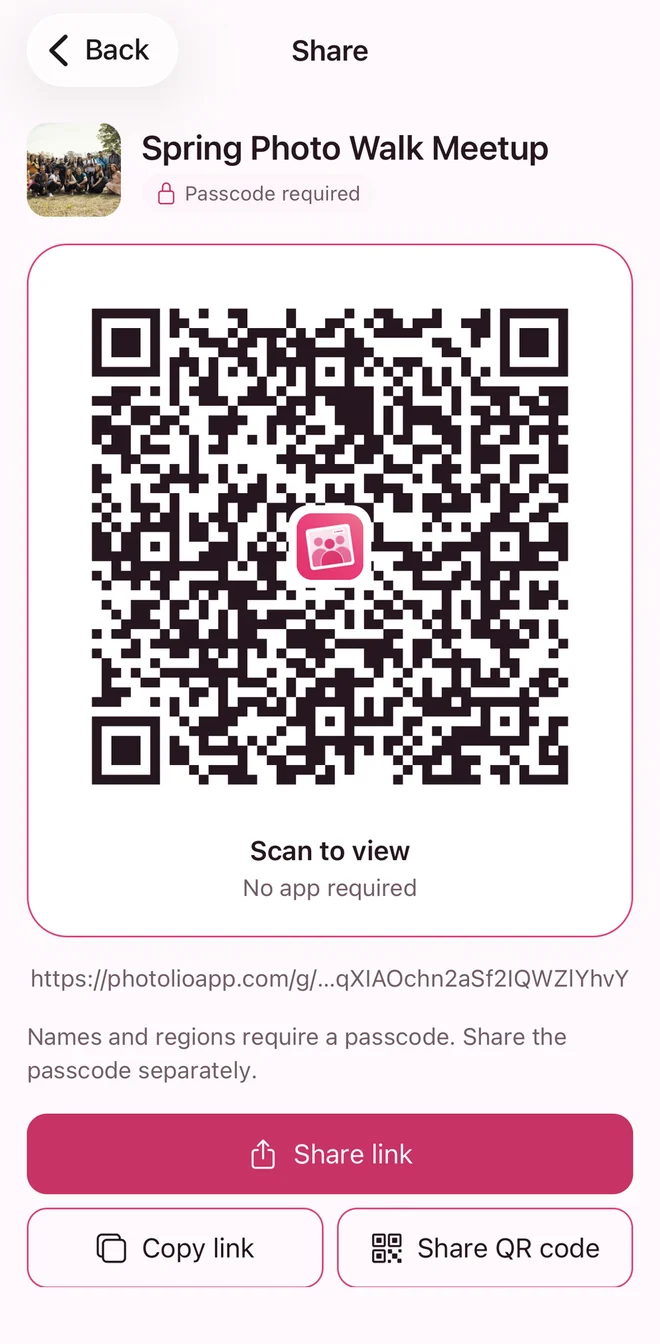 Group Photo Share screen with a QR code, link, and no-app-required message